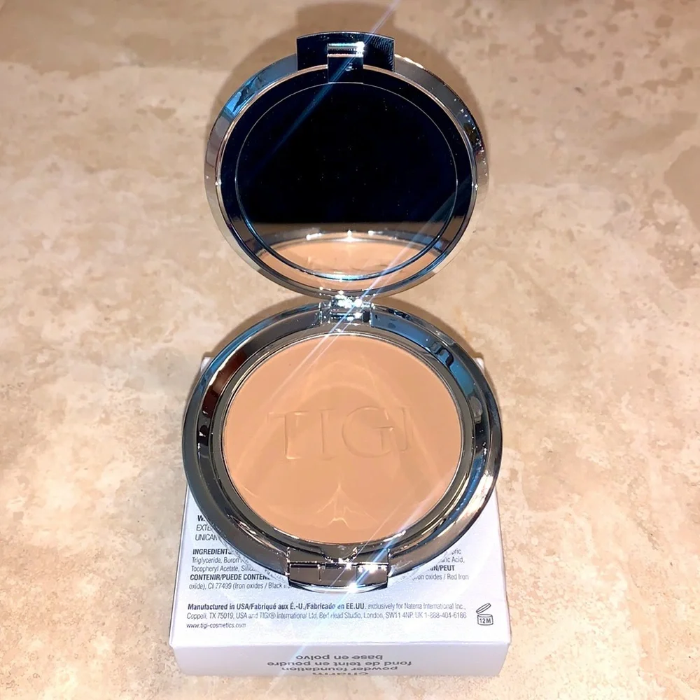 TIGI Professional Powder Foundation Shade  Charm 0.37 oz New